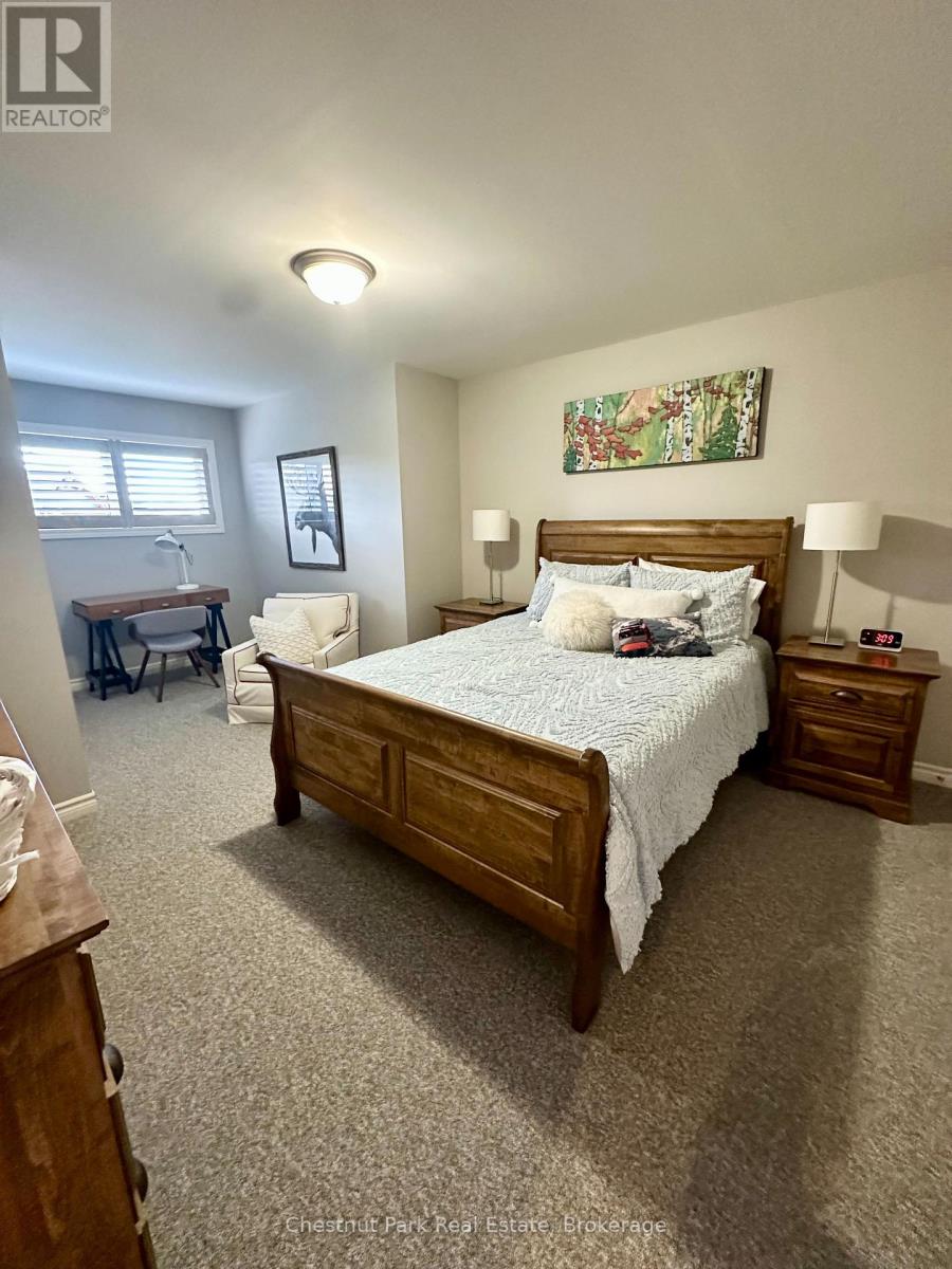 8 Robbie Way, Collingwood, Ontario  L9Y 0X5 - Photo 20 - S12946402