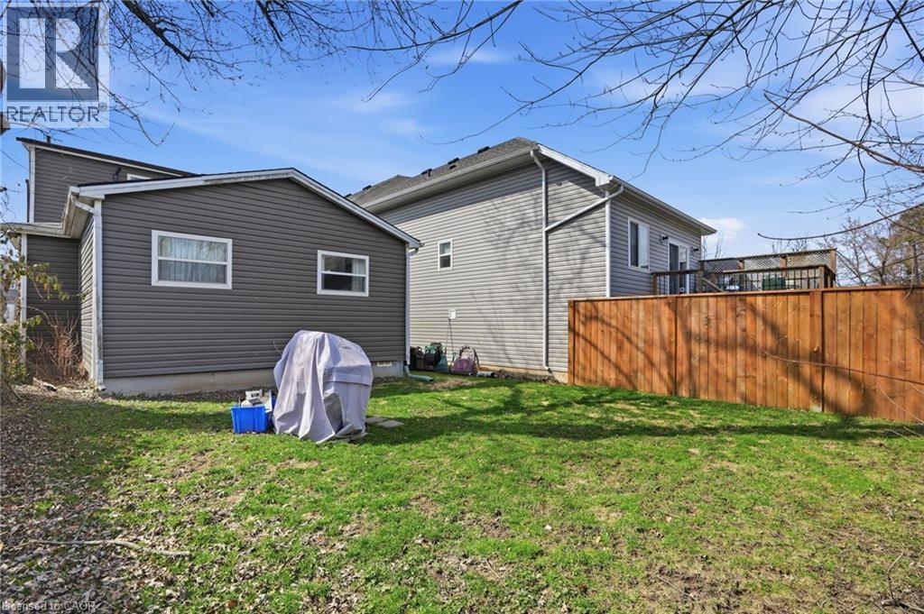 436 Mcalpine Avenue N, Welland, Ontario  L3B 1T3 - Photo 17 - 40816858