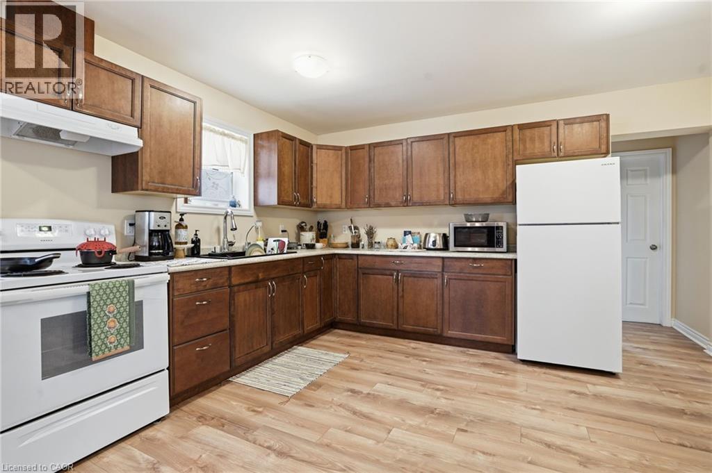 436 Mcalpine Avenue N, Welland, Ontario  L3B 1T3 - Photo 6 - 40816858