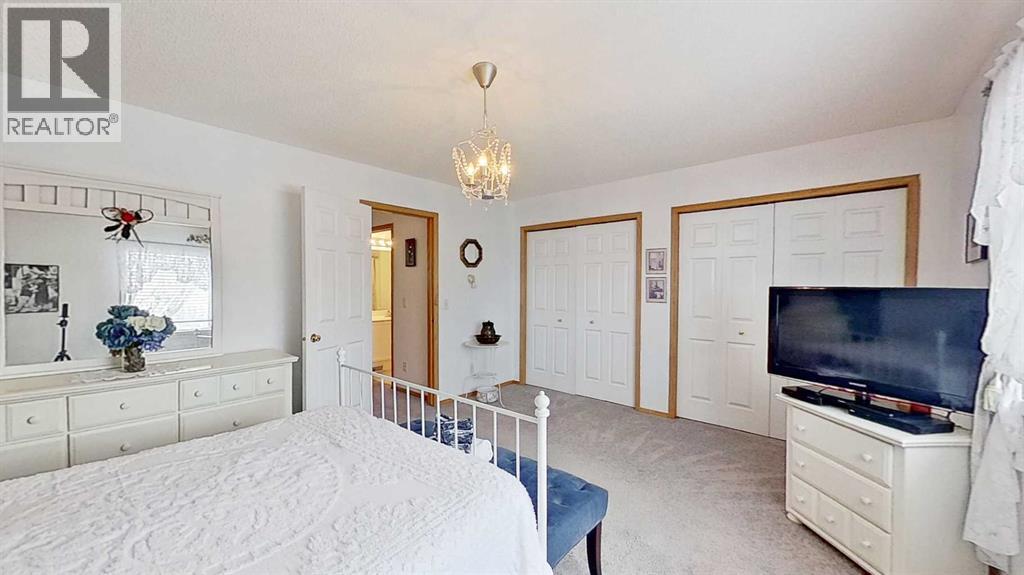 272 Rocky Ridge Court Nw, Calgary, Alberta  T3G 4S8 - Photo 22 - A2295188