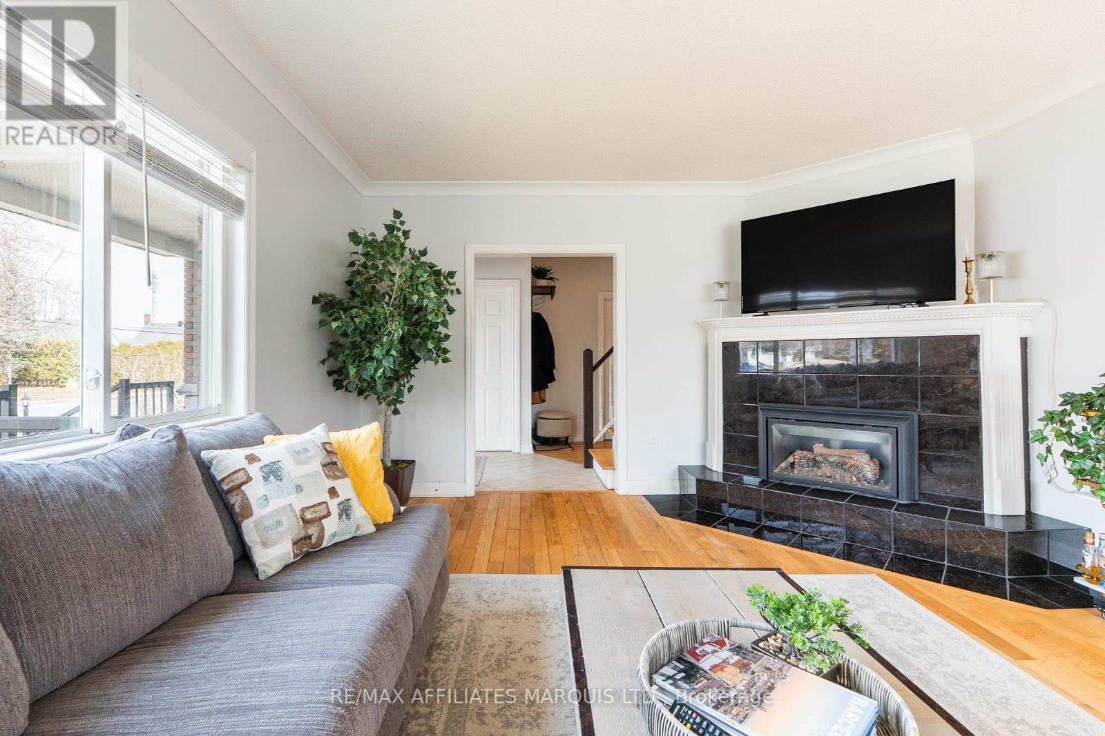 40 Bethune Avenue, South Stormont, Ontario  K0C 1P0 - Photo 15 - X12946108