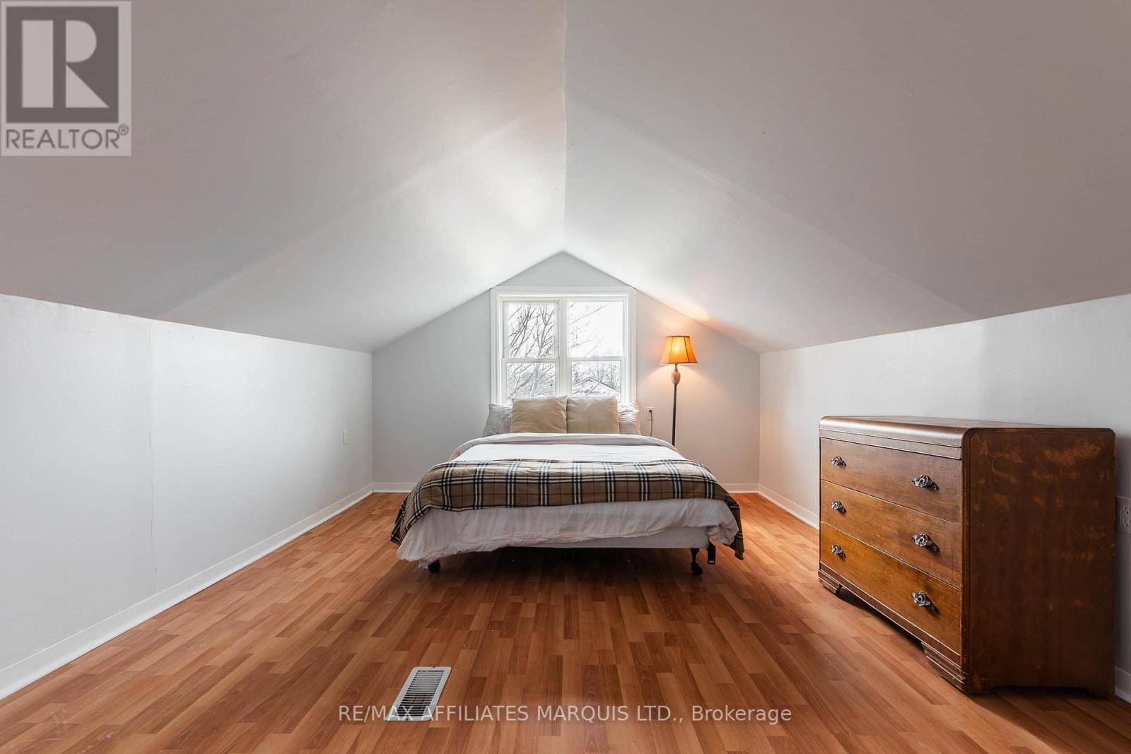 40 Bethune Avenue, South Stormont, Ontario  K0C 1P0 - Photo 33 - X12946108