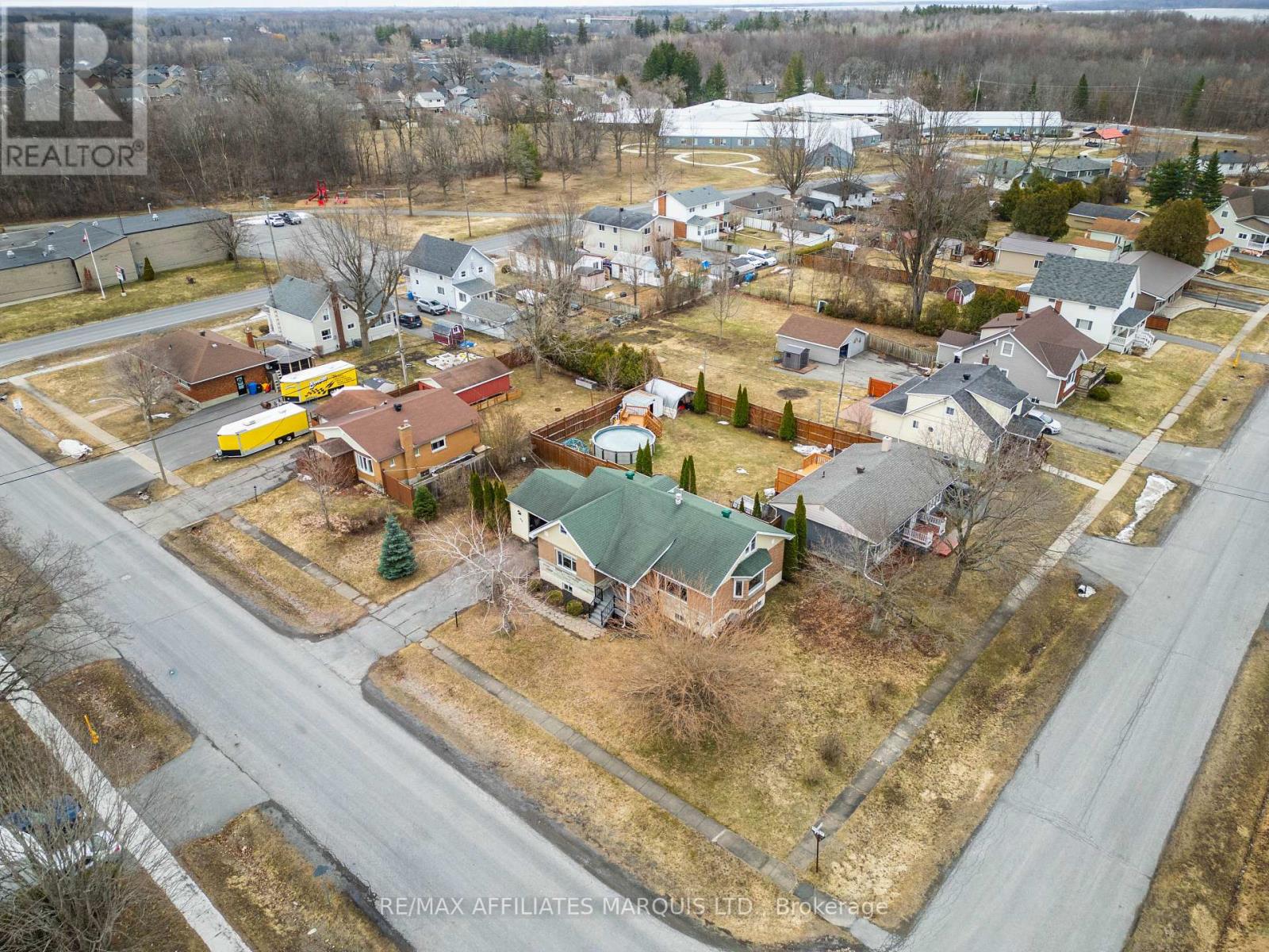 40 Bethune Avenue, South Stormont, Ontario  K0C 1P0 - Photo 48 - X12946108