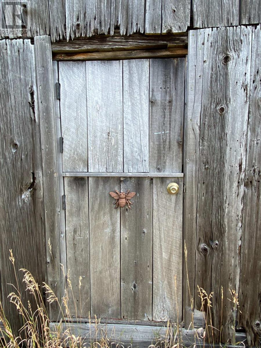 1677 County 8 Road, Prince Edward County, Ontario  K0K 2T0 - Photo 27 - X12946172