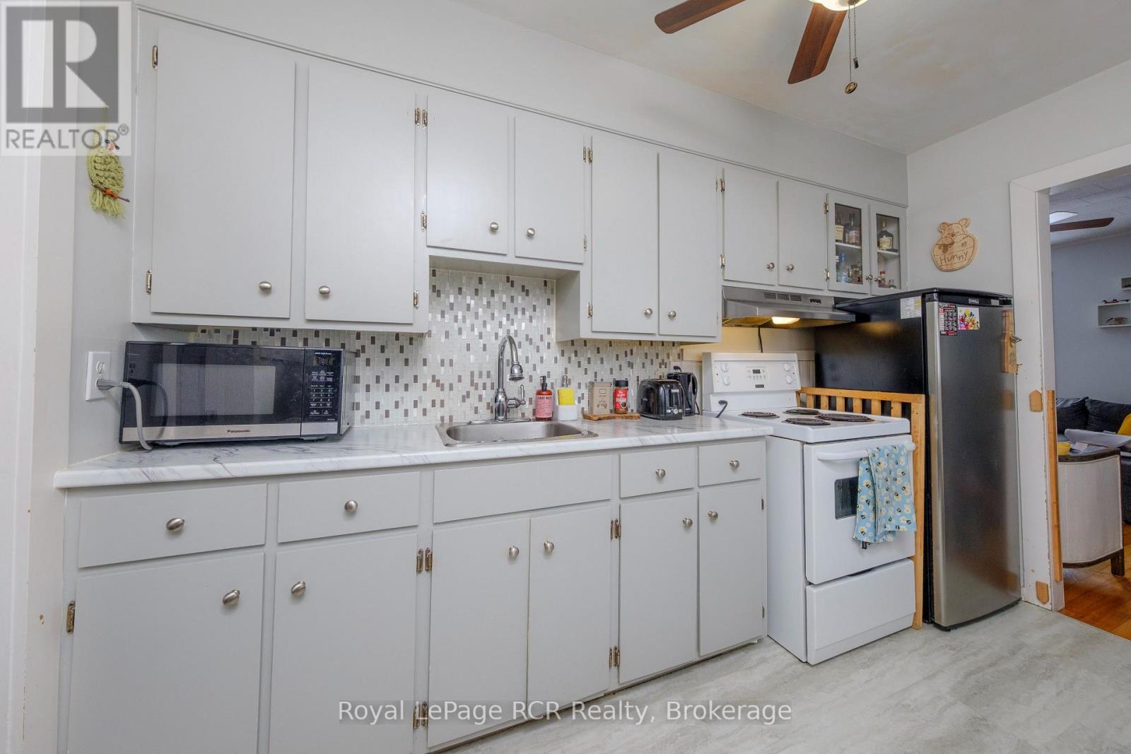 785 6th 'a' Street E, Owen Sound, Ontario  N4K 1G6 - Photo 8 - X12946138