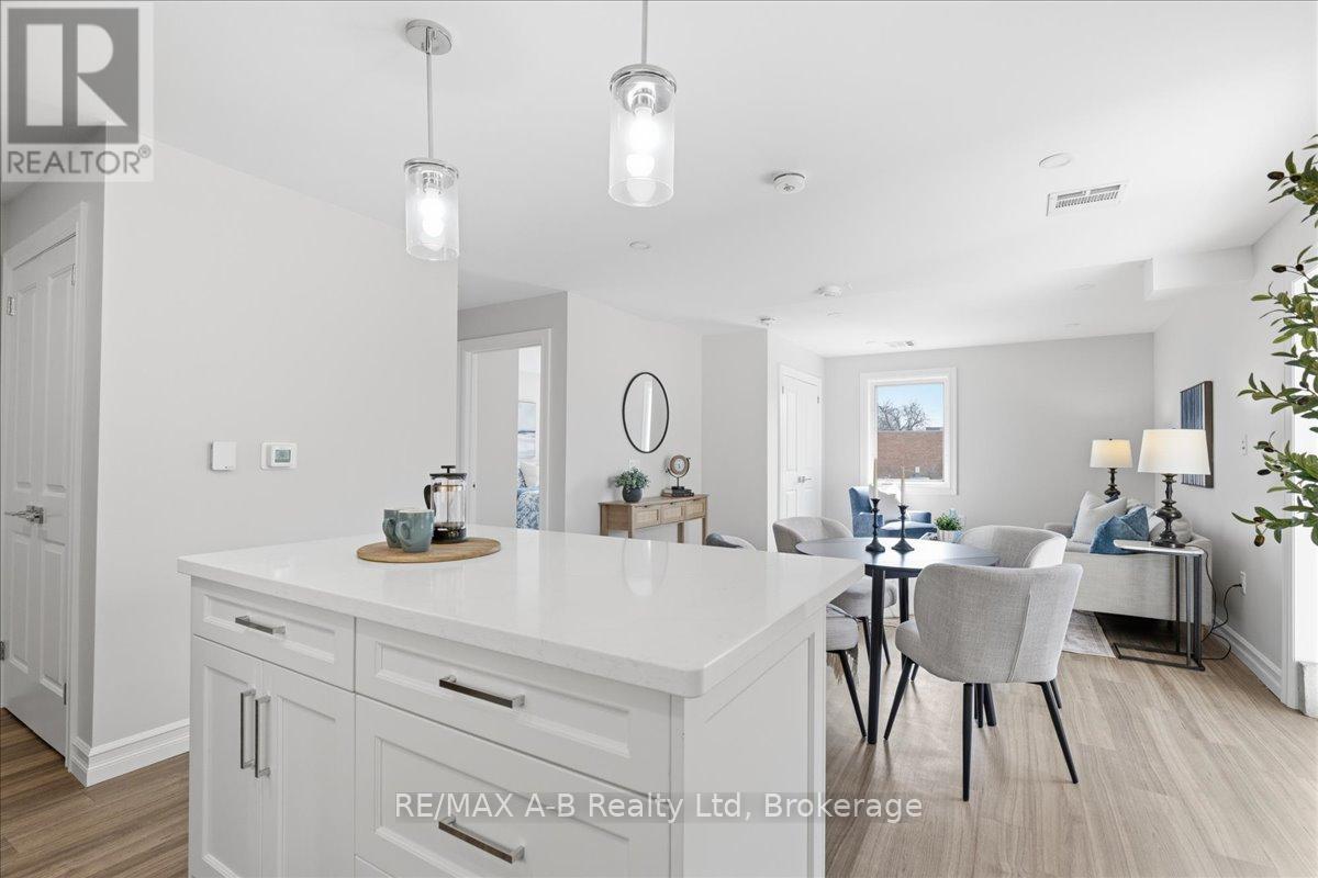 204 - 100 Gordon Street, Stratford, Ontario N5A 7T8 - Photo 8 - X12946210