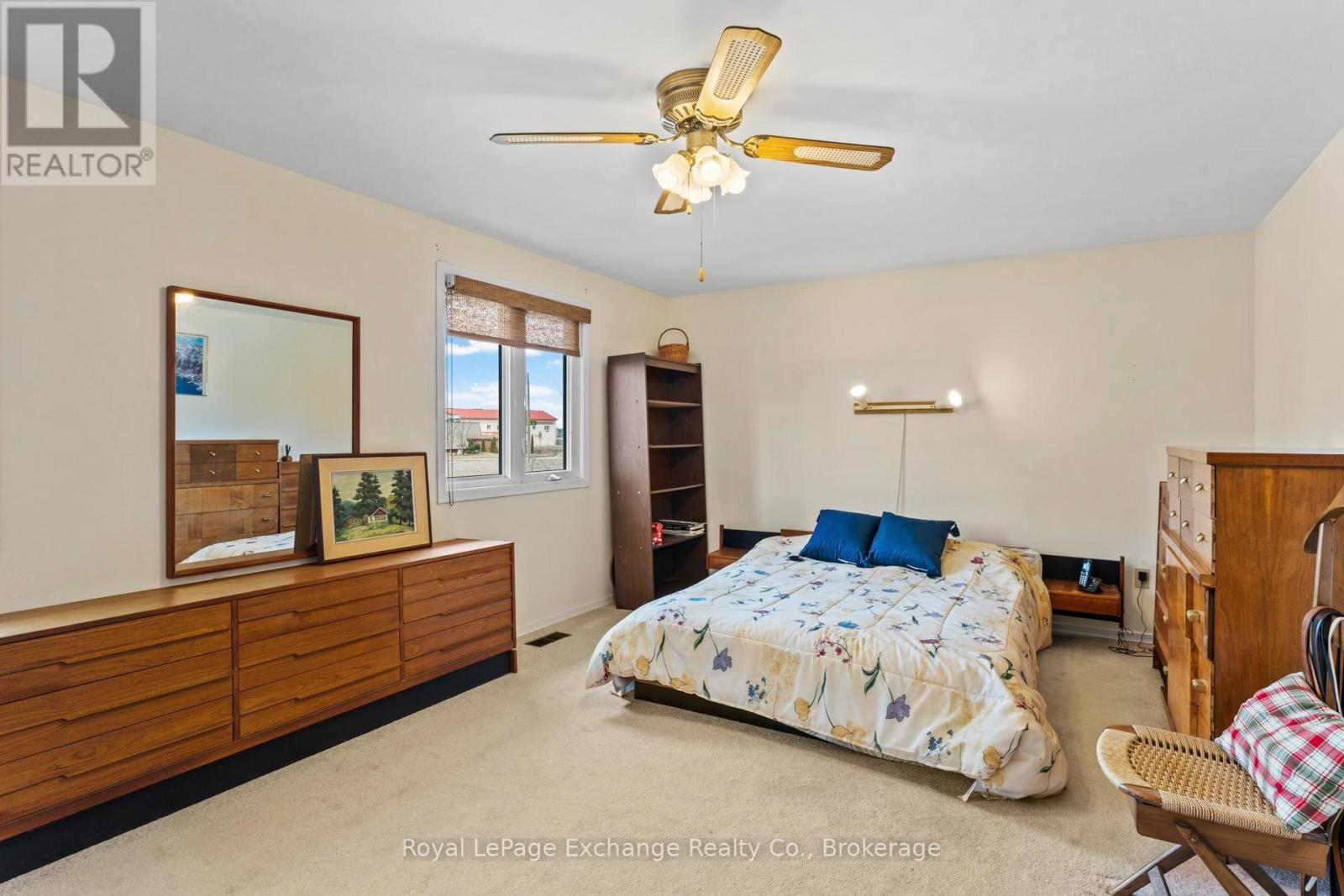 1147 Knights Court, Kincardine, Ontario N2Z 2C8 - Photo 32 - X12946248