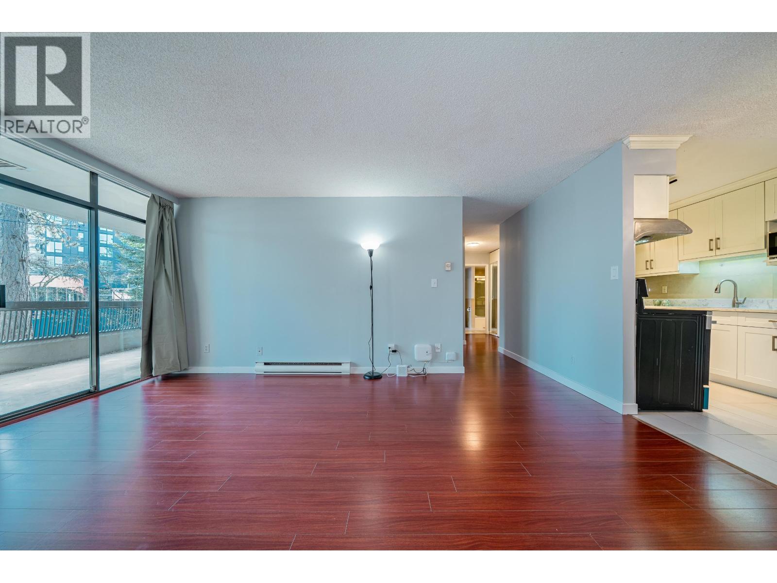 215 5932 Patterson Avenue, Burnaby, British Columbia  V5H 4B4 - Photo 11 - R3105606