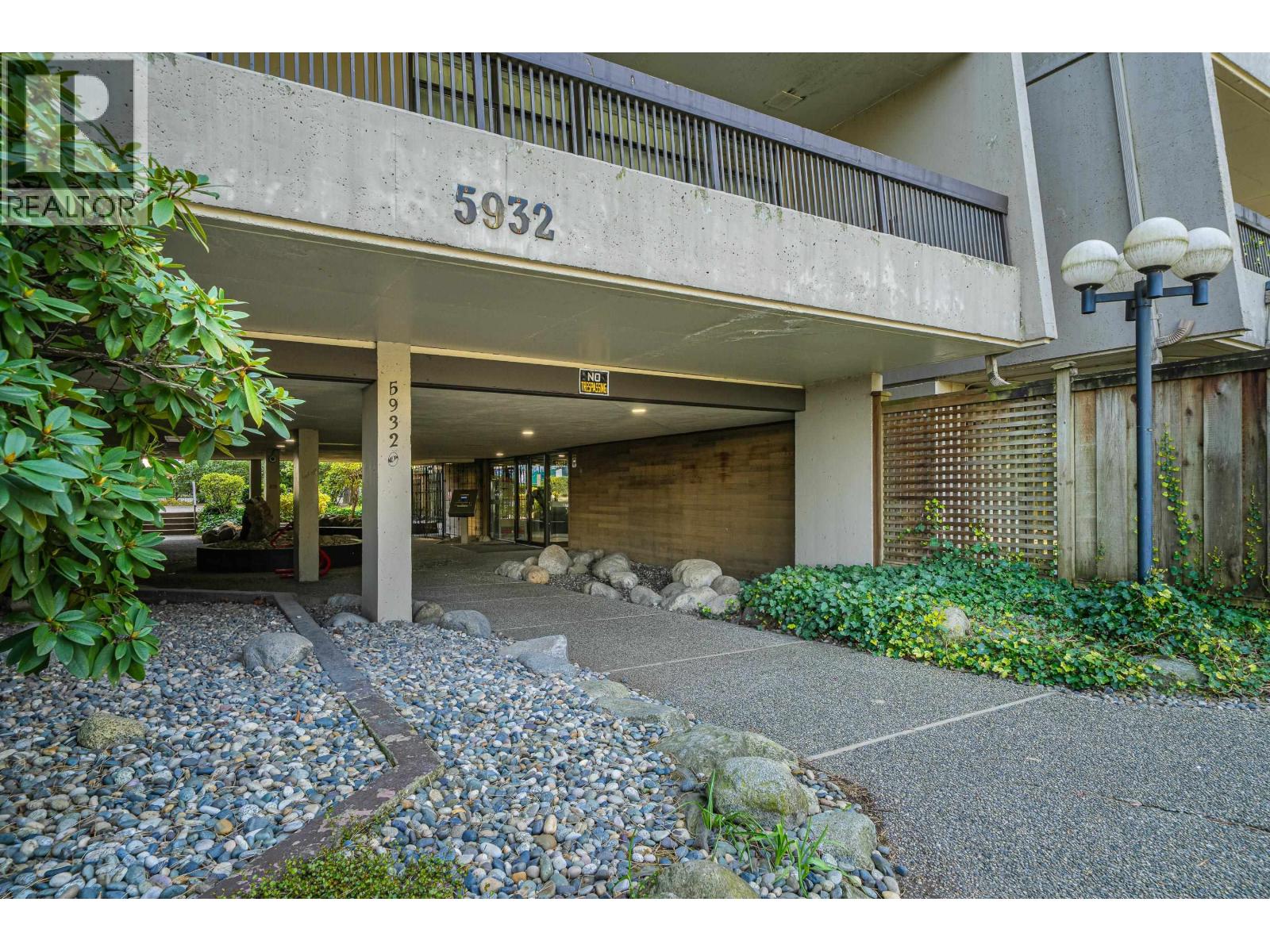 215 5932 Patterson Avenue, Burnaby, British Columbia  V5H 4B4 - Photo 27 - R3105606