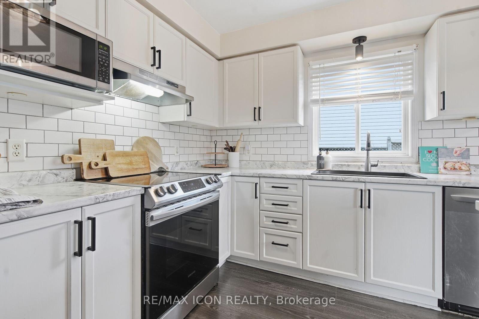 583 Fieldgate Circle, London East, Ontario  N5V 5G1 - Photo 15 - X12946126