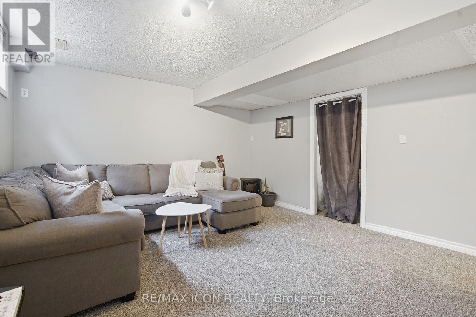 583 Fieldgate Circle, London East, Ontario  N5V 5G1 - Photo 28 - X12946126