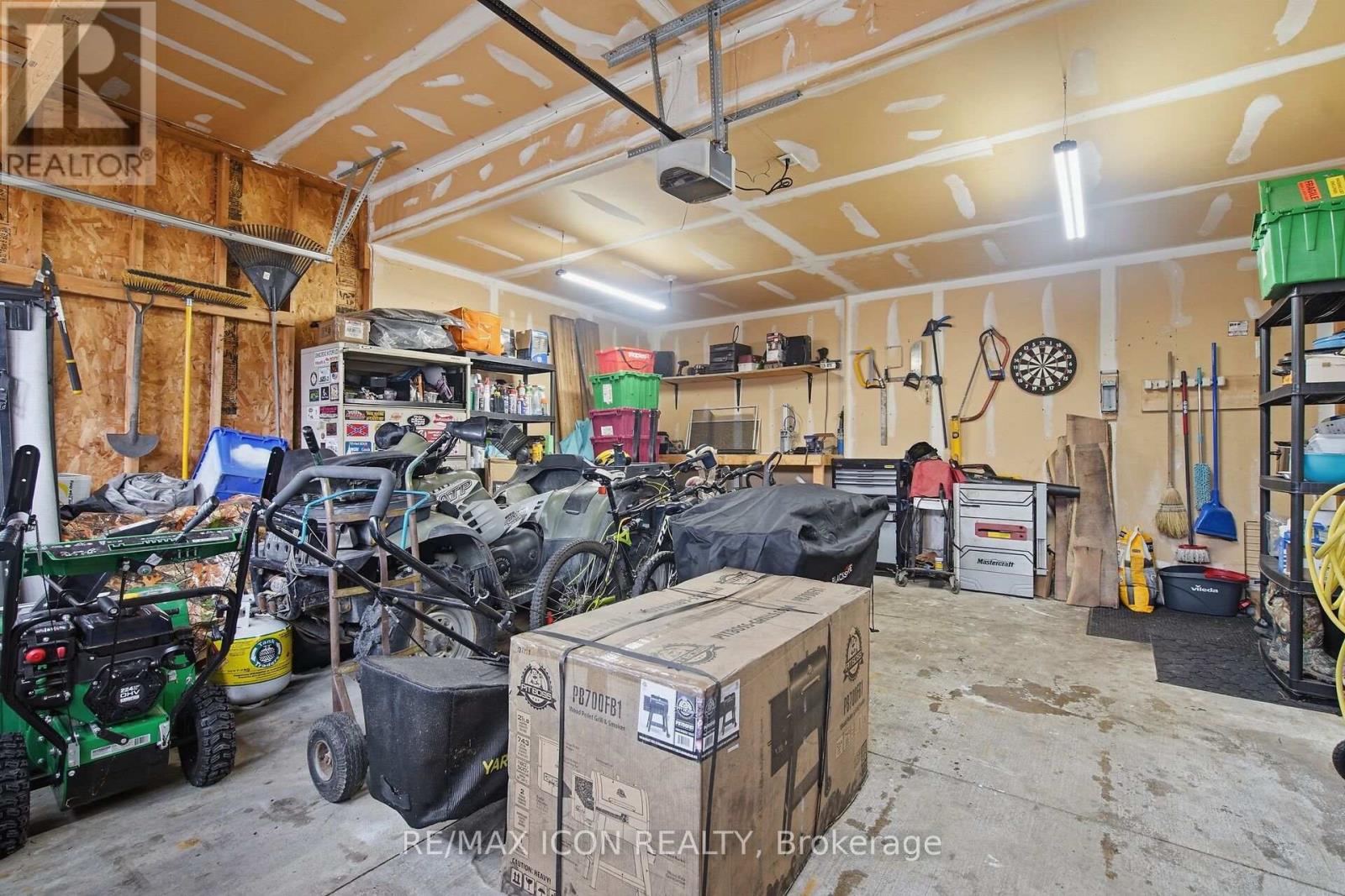 583 Fieldgate Circle, London East, Ontario  N5V 5G1 - Photo 33 - X12946126