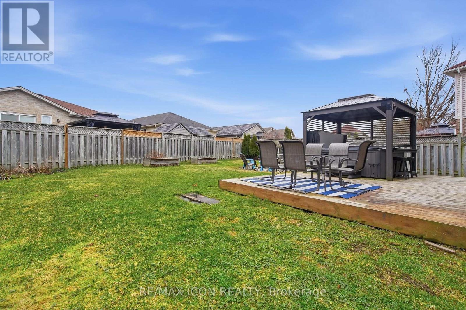 583 Fieldgate Circle, London East, Ontario  N5V 5G1 - Photo 38 - X12946126