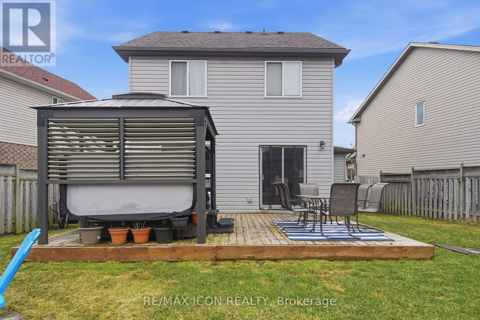 583 Fieldgate Circle, London East, Ontario  N5V 5G1 - Photo 43 - X12946126