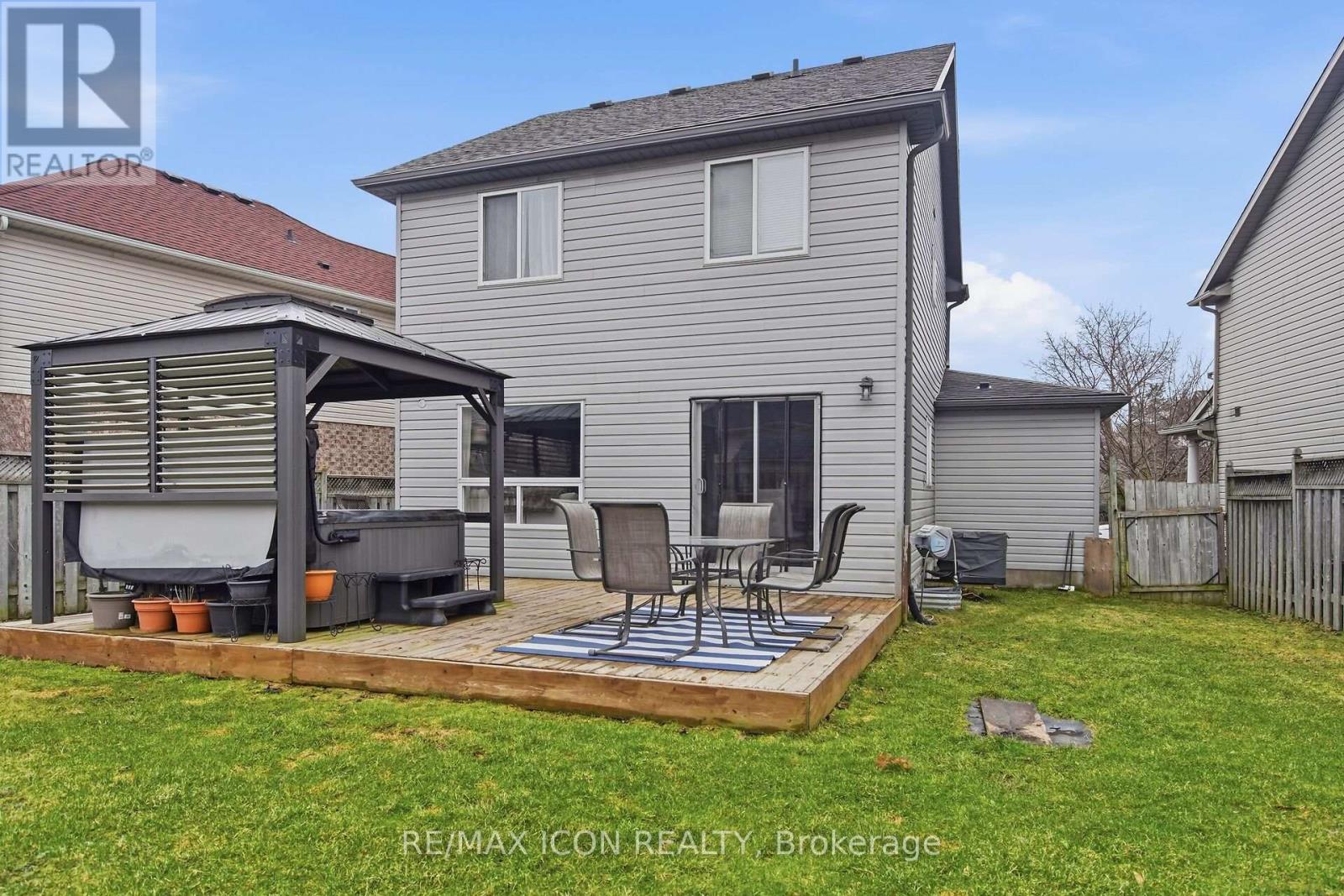 583 Fieldgate Circle, London East, Ontario  N5V 5G1 - Photo 44 - X12946126