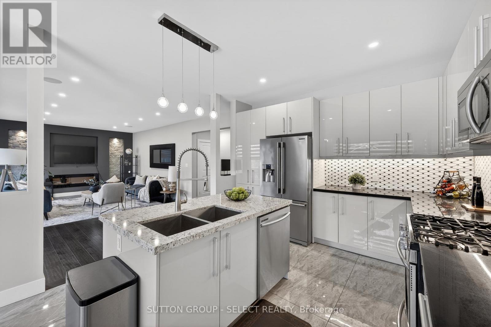 211 Union Avenue, Middlesex Centre, Ontario  N0L 1R0 - Photo 12 - X12946188