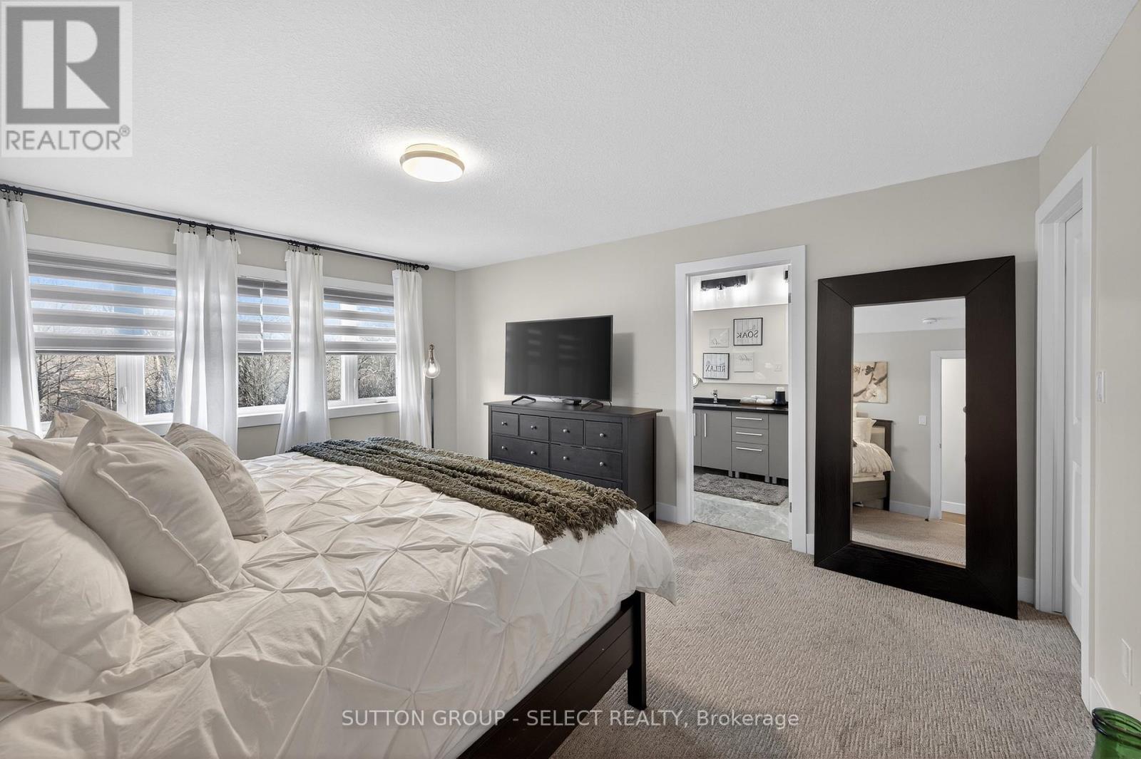 211 Union Avenue, Middlesex Centre, Ontario  N0L 1R0 - Photo 19 - X12946188