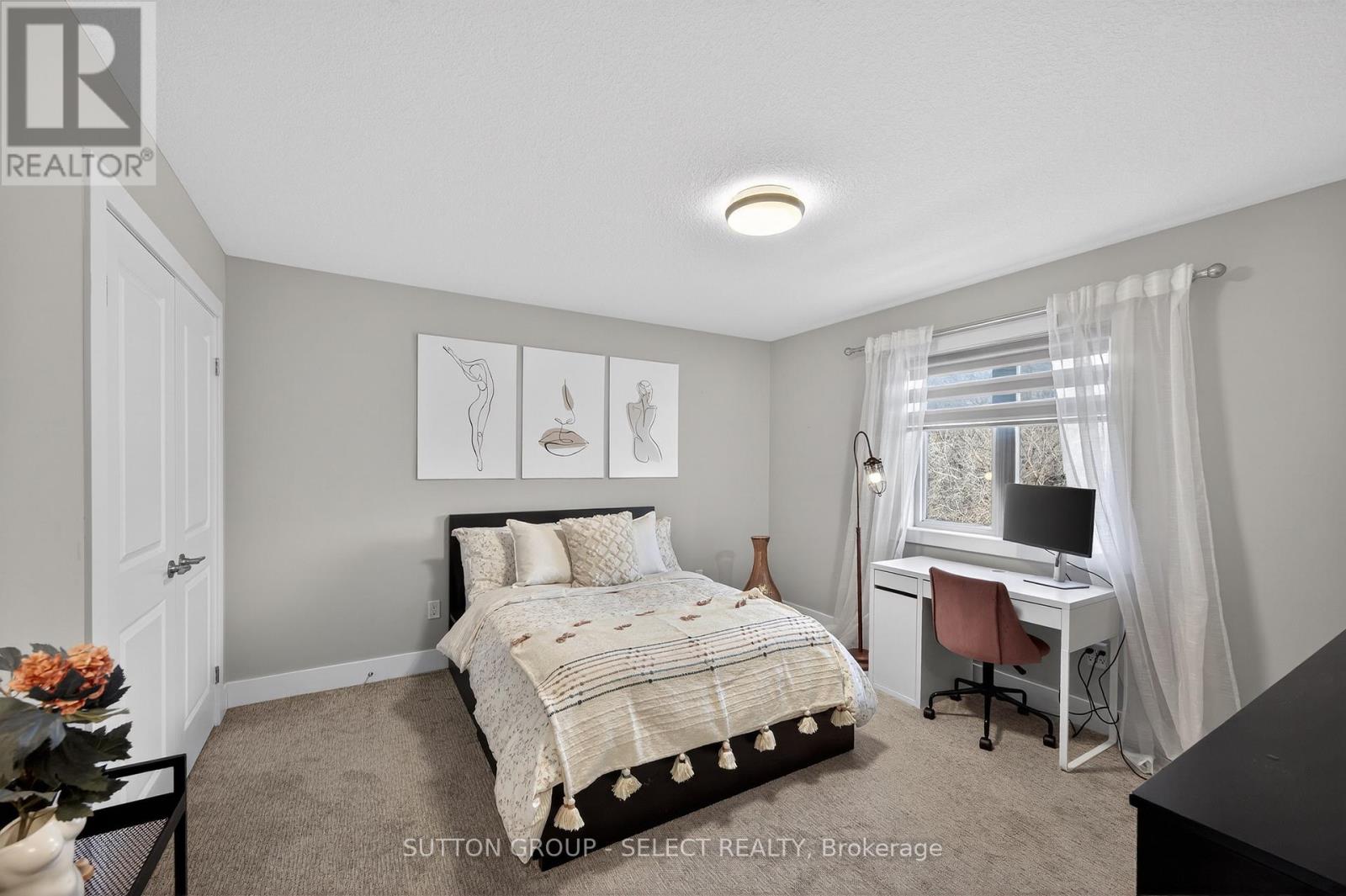 211 Union Avenue, Middlesex Centre, Ontario  N0L 1R0 - Photo 23 - X12946188