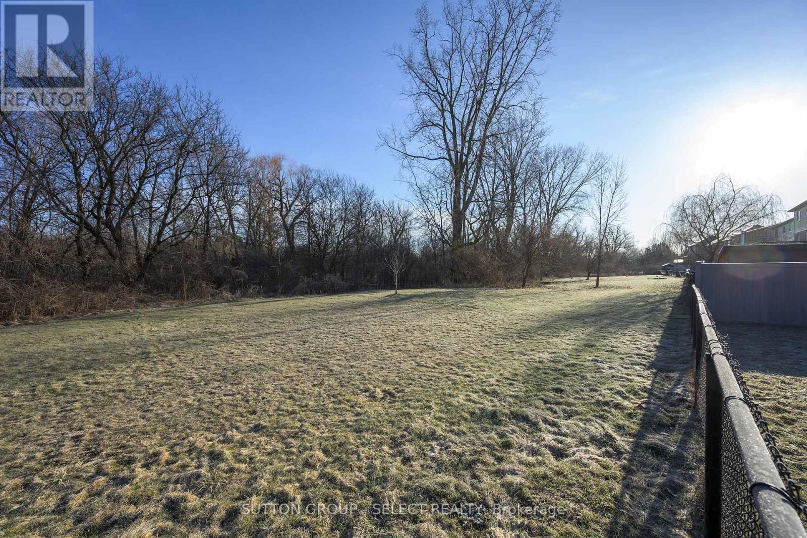 211 Union Avenue, Middlesex Centre, Ontario  N0L 1R0 - Photo 35 - X12946188