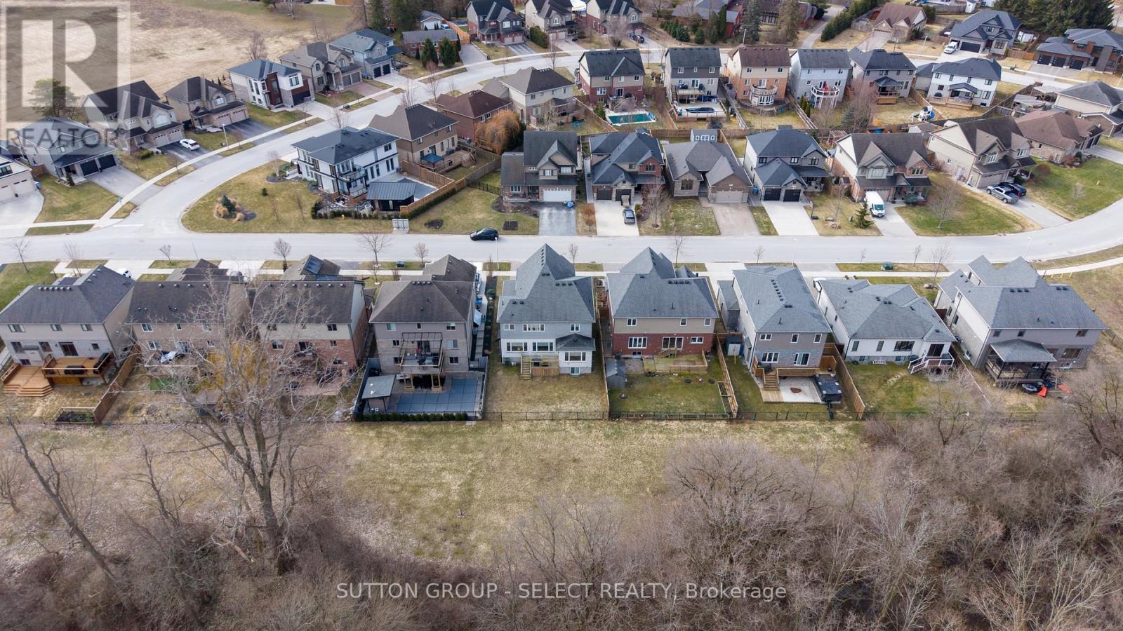 211 Union Avenue, Middlesex Centre, Ontario  N0L 1R0 - Photo 41 - X12946188