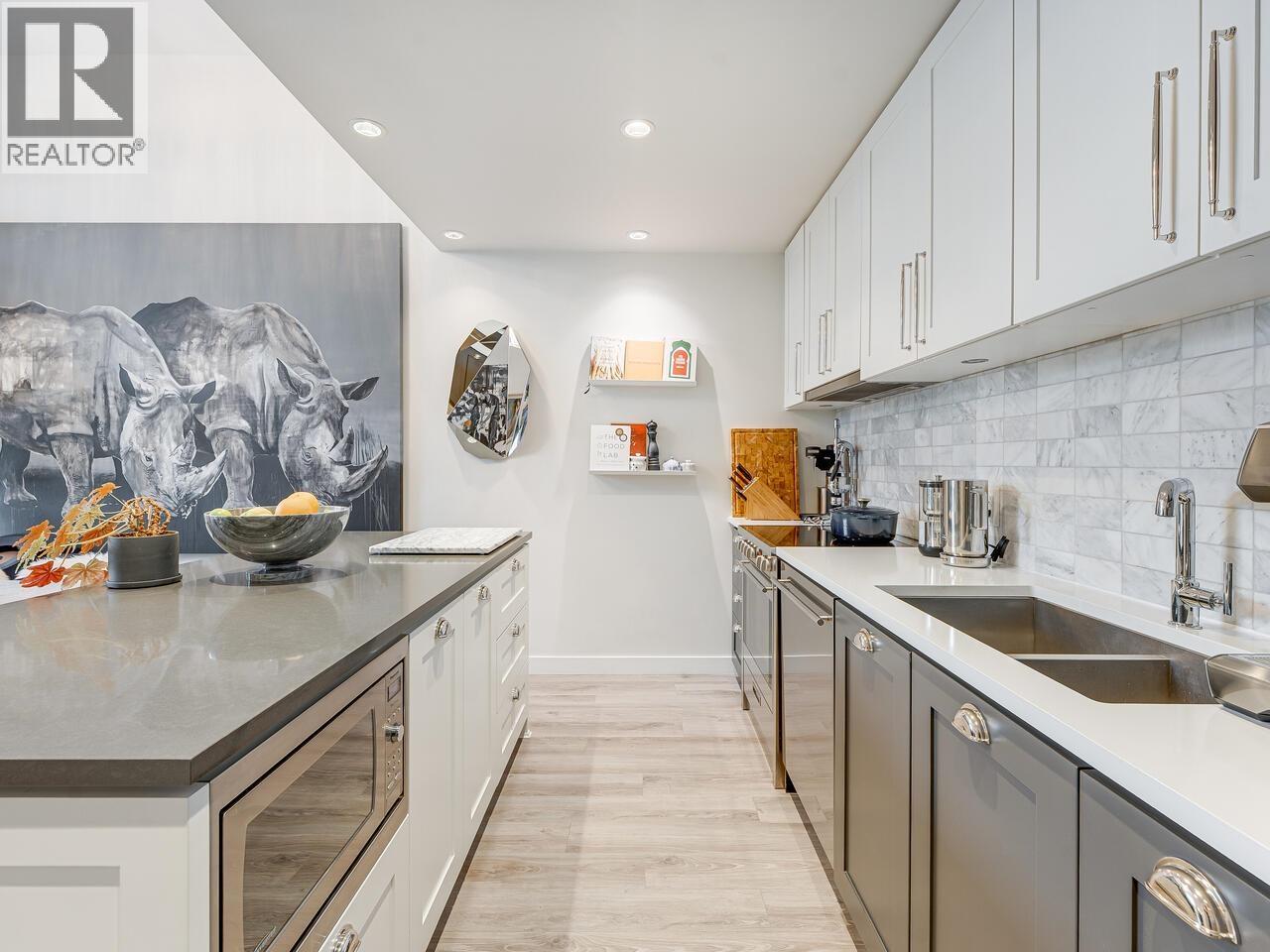 3431 Porter Street, Vancouver, British Columbia  V5N 4H2 - Photo 10 - R3101118