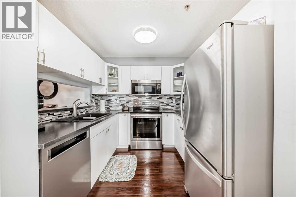 2105, 2105 Tuscarora Manor NW, Calgary, Alberta  T3L 2J9 - Photo 12 - A2294844