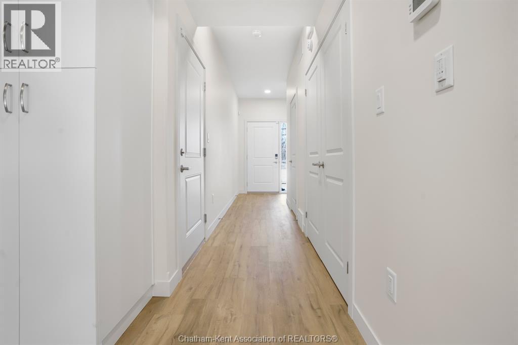 7 Magnolia Lane Unit# 14, Chatham, Ontario  N7M 0T3 - Photo 9 - 26006795