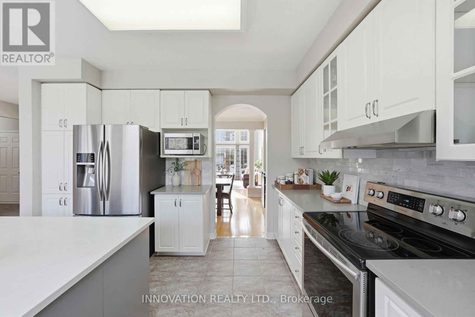 31 Greenhaven Crescent, Ottawa, Ontario  K2S 2A4 - Photo 11 - X12946076