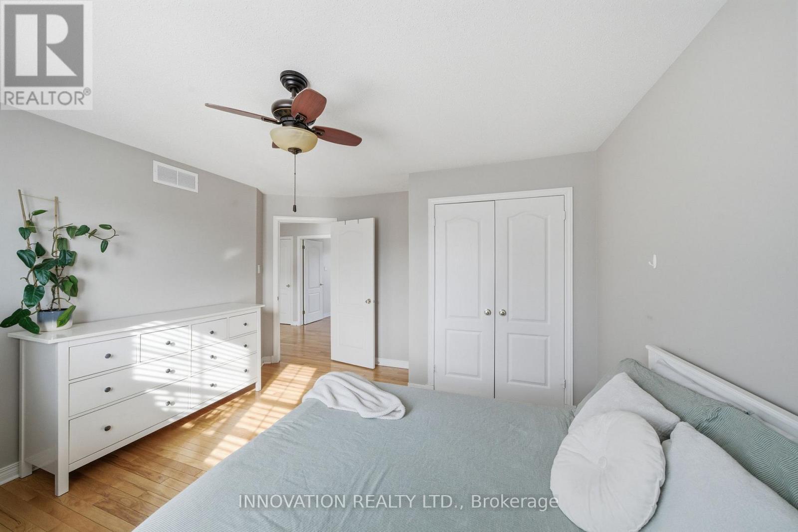 31 Greenhaven Crescent, Ottawa, Ontario  K2S 2A4 - Photo 24 - X12946076