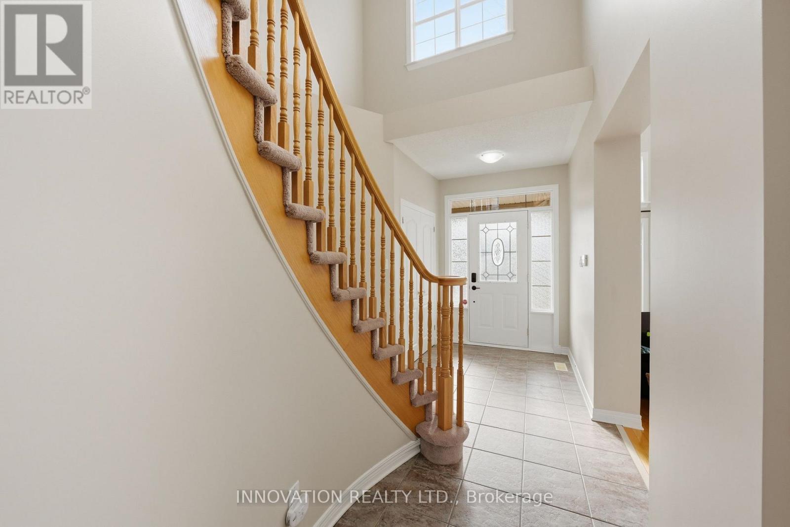 31 Greenhaven Crescent, Ottawa, Ontario  K2S 2A4 - Photo 5 - X12946076