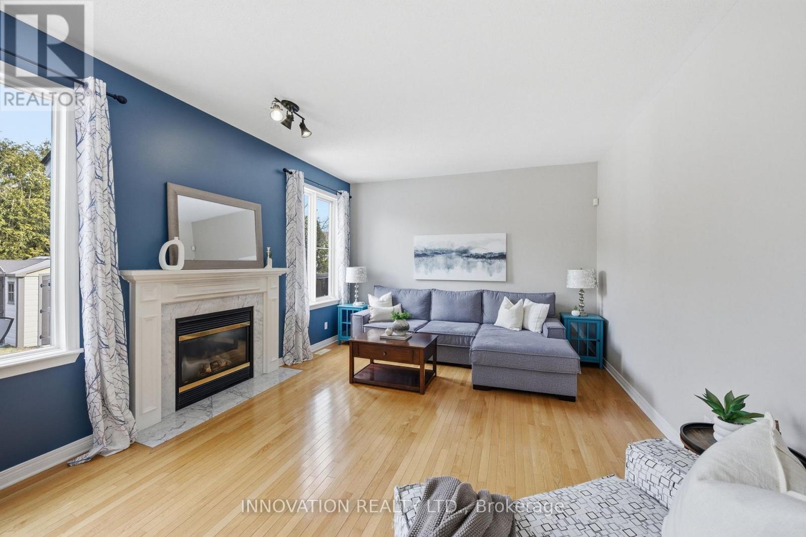 31 Greenhaven Crescent, Ottawa, Ontario  K2S 2A4 - Photo 8 - X12946076