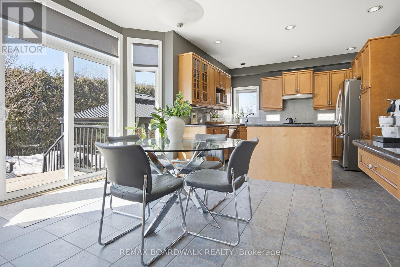 1031 Red Spruce Street, Ottawa, Ontario  K1V 1T5 - Photo 14 - X12946094