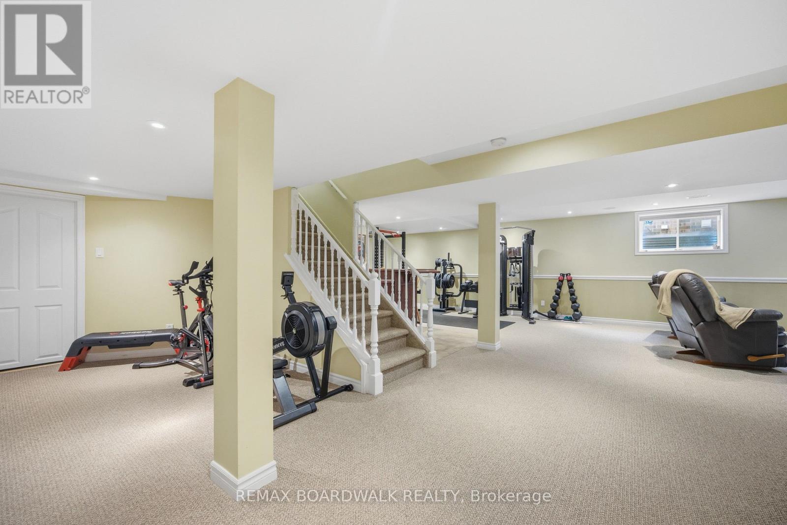 1031 Red Spruce Street, Ottawa, Ontario  K1V 1T5 - Photo 32 - X12946094