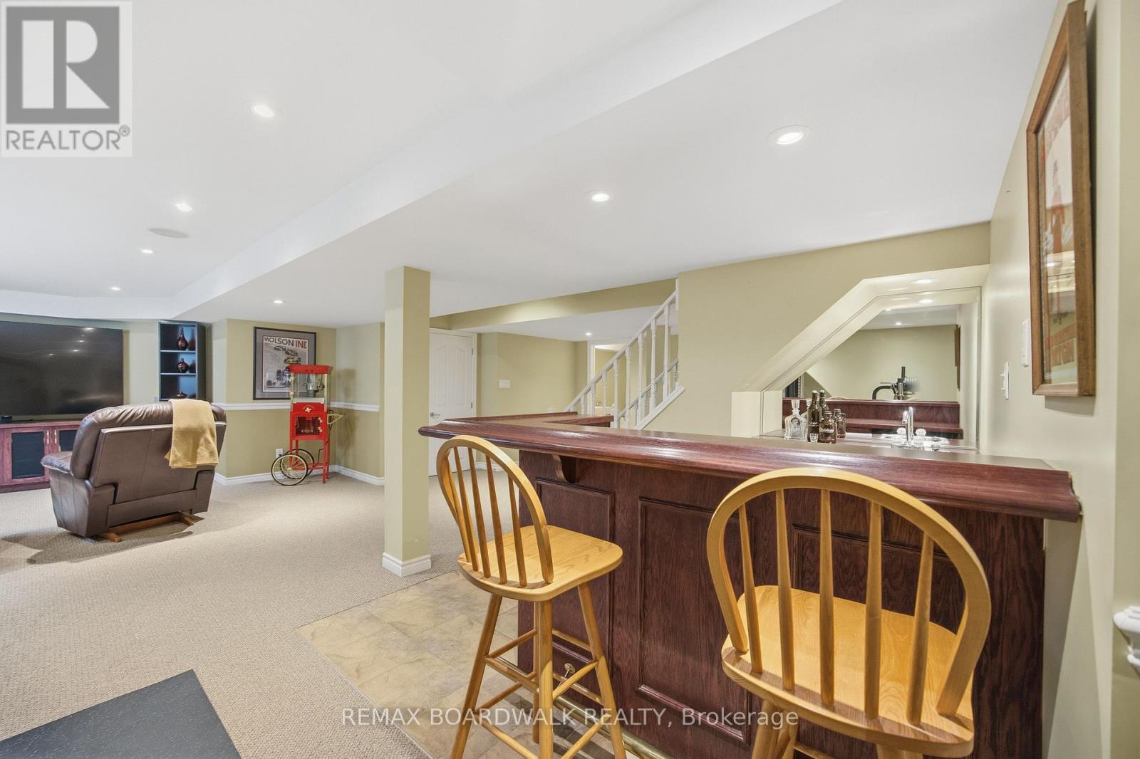 1031 Red Spruce Street, Ottawa, Ontario  K1V 1T5 - Photo 35 - X12946094