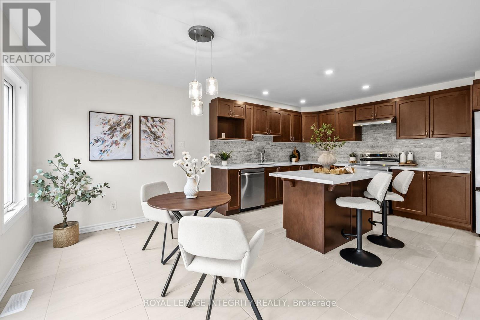 122 Cranesbill Road, Ottawa, Ontario  K2V 0J5 - Photo 16 - X12946128