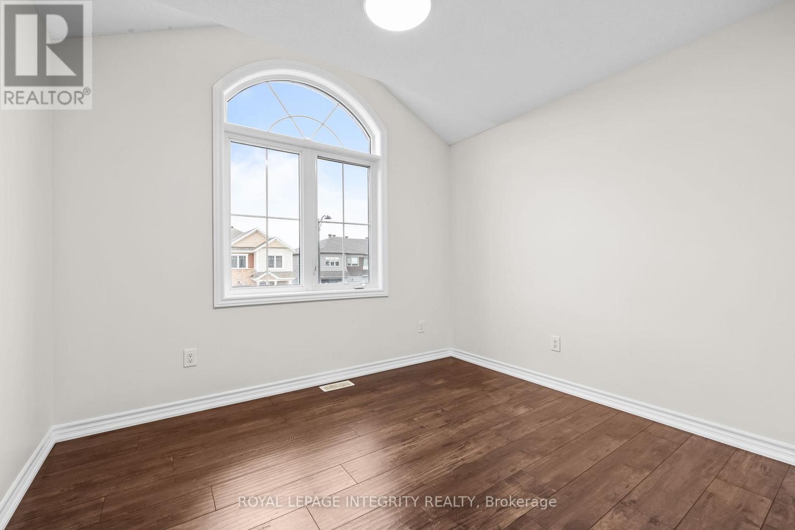 122 Cranesbill Road, Ottawa, Ontario  K2V 0J5 - Photo 21 - X12946128