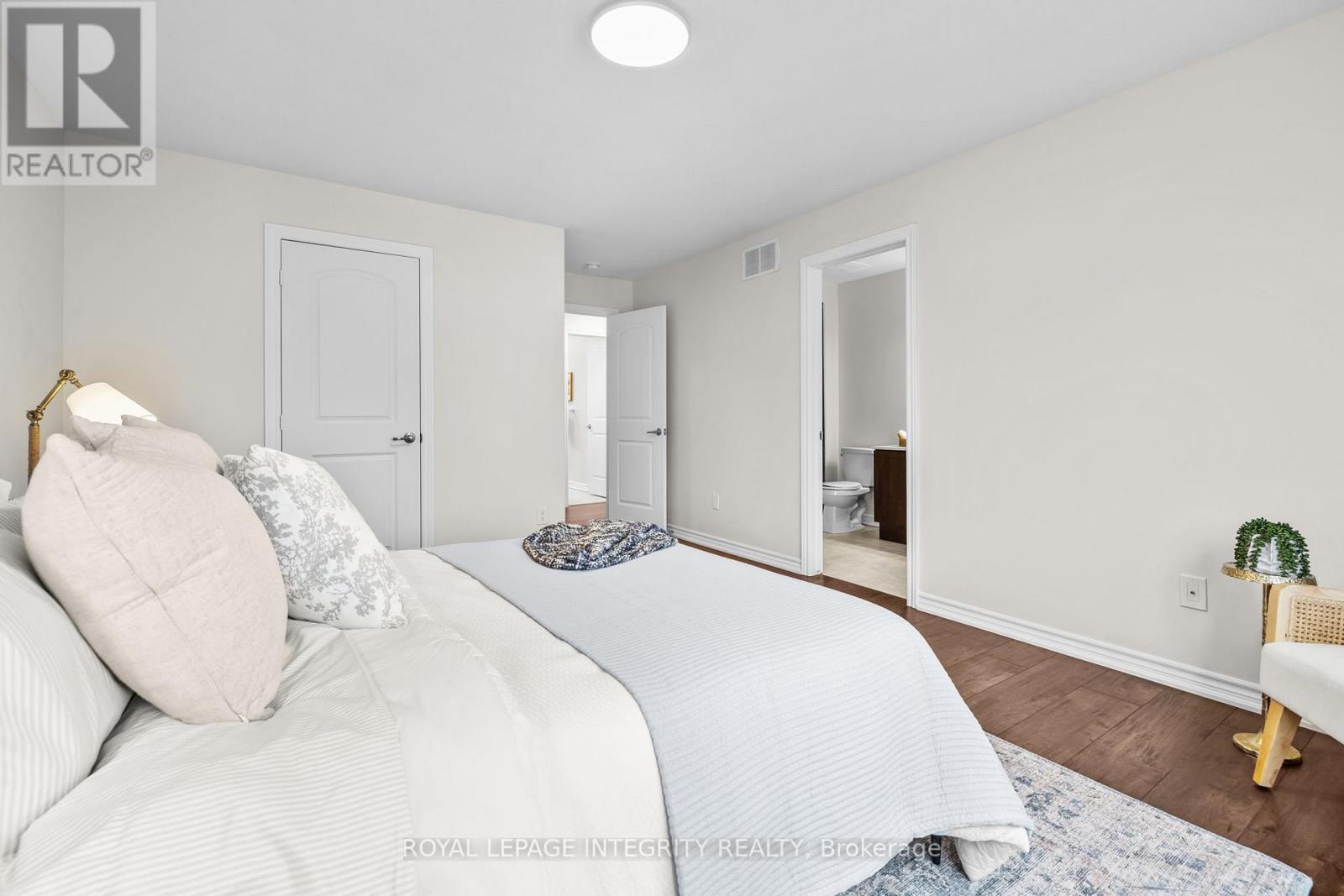 122 Cranesbill Road, Ottawa, Ontario  K2V 0J5 - Photo 30 - X12946128