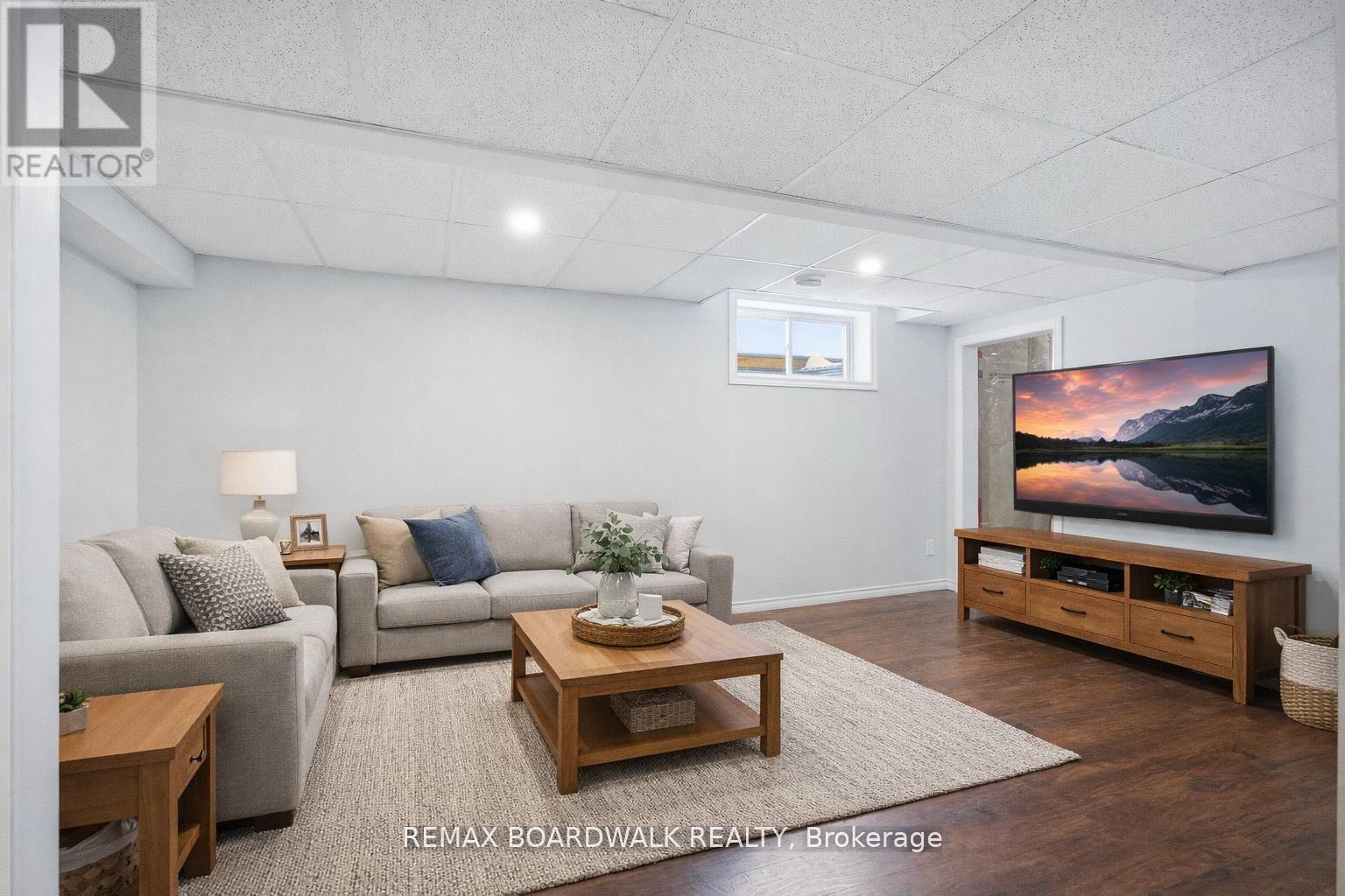 27 Comba Drive, Carleton Place, Ontario  K7C 4V2 - Photo 21 - X12946142