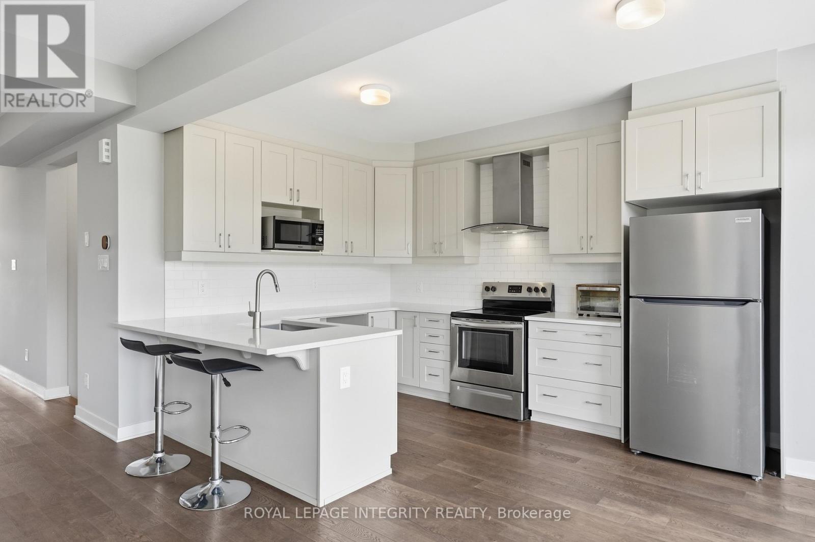 2084 Winsome Terrace, Ottawa, Ontario  K4A 5M9 - Photo 3 - X12946196