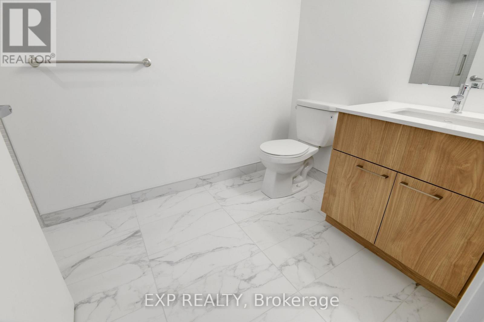 203 - 19 Robinson Avenue, Ottawa, Ontario  K1S 8N8 - Photo 13 - X12946198