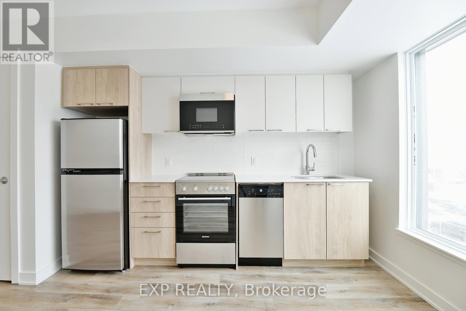 302 - 134 Robinson Avenue, Ottawa, Ontario  K1S 8N8 - Photo 10 - X12946218