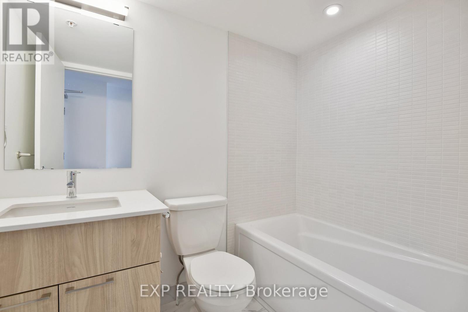 302 - 134 Robinson Avenue, Ottawa, Ontario  K1S 8N8 - Photo 16 - X12946218