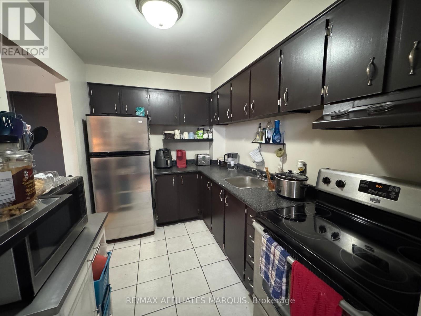 305 - 845 Kyle Court, Brockville, Ontario  K6V 6K7 - Photo 20 - X12946296