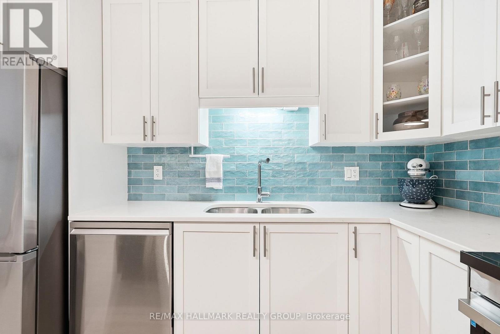 408 - 99 St Moritz Trail, Russell, Ontario  K0A 1W0 - Photo 8 - X12946340