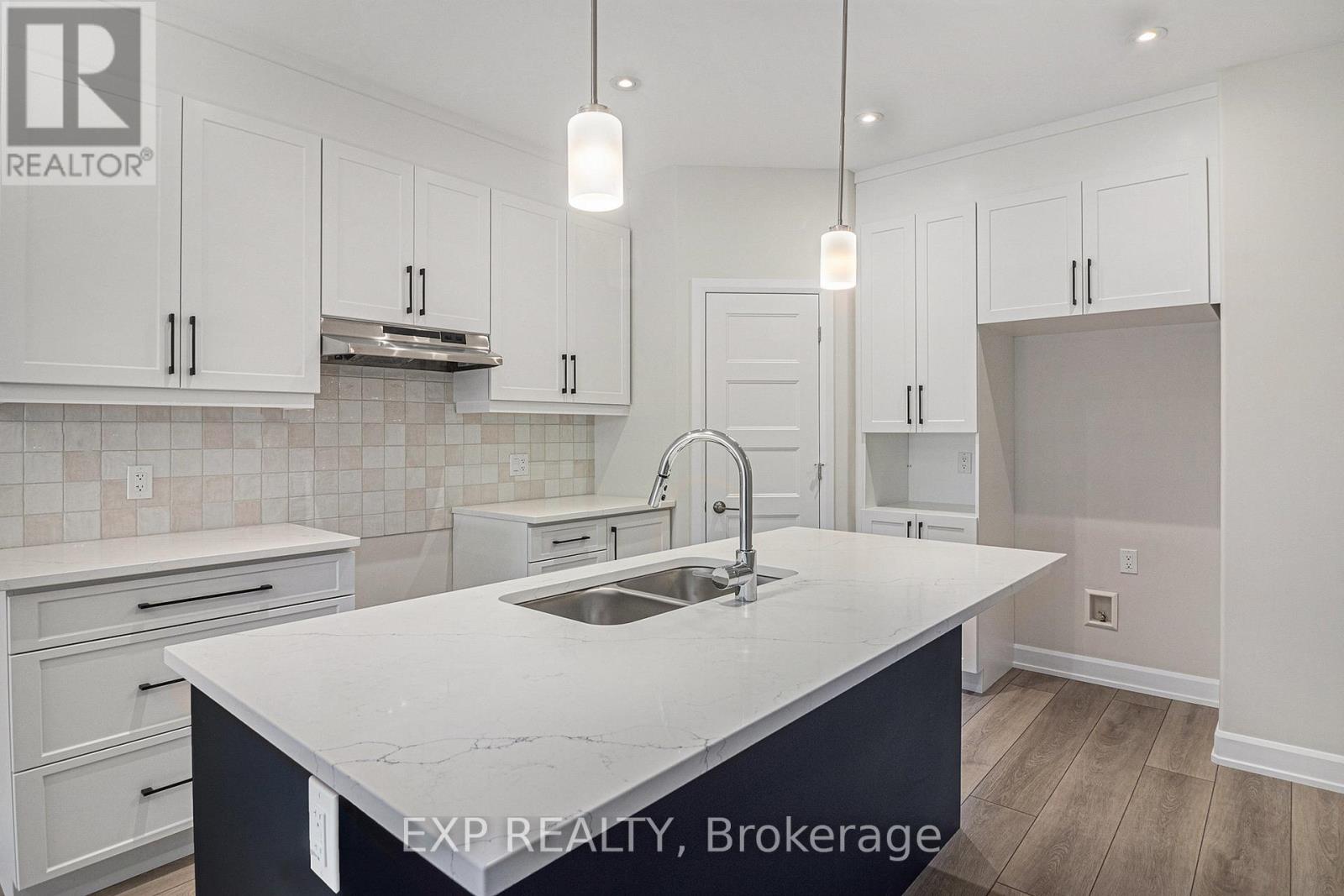 919 Chablis Crescent, Russell, Ontario  K0A 1W0 - Photo 6 - X12946348