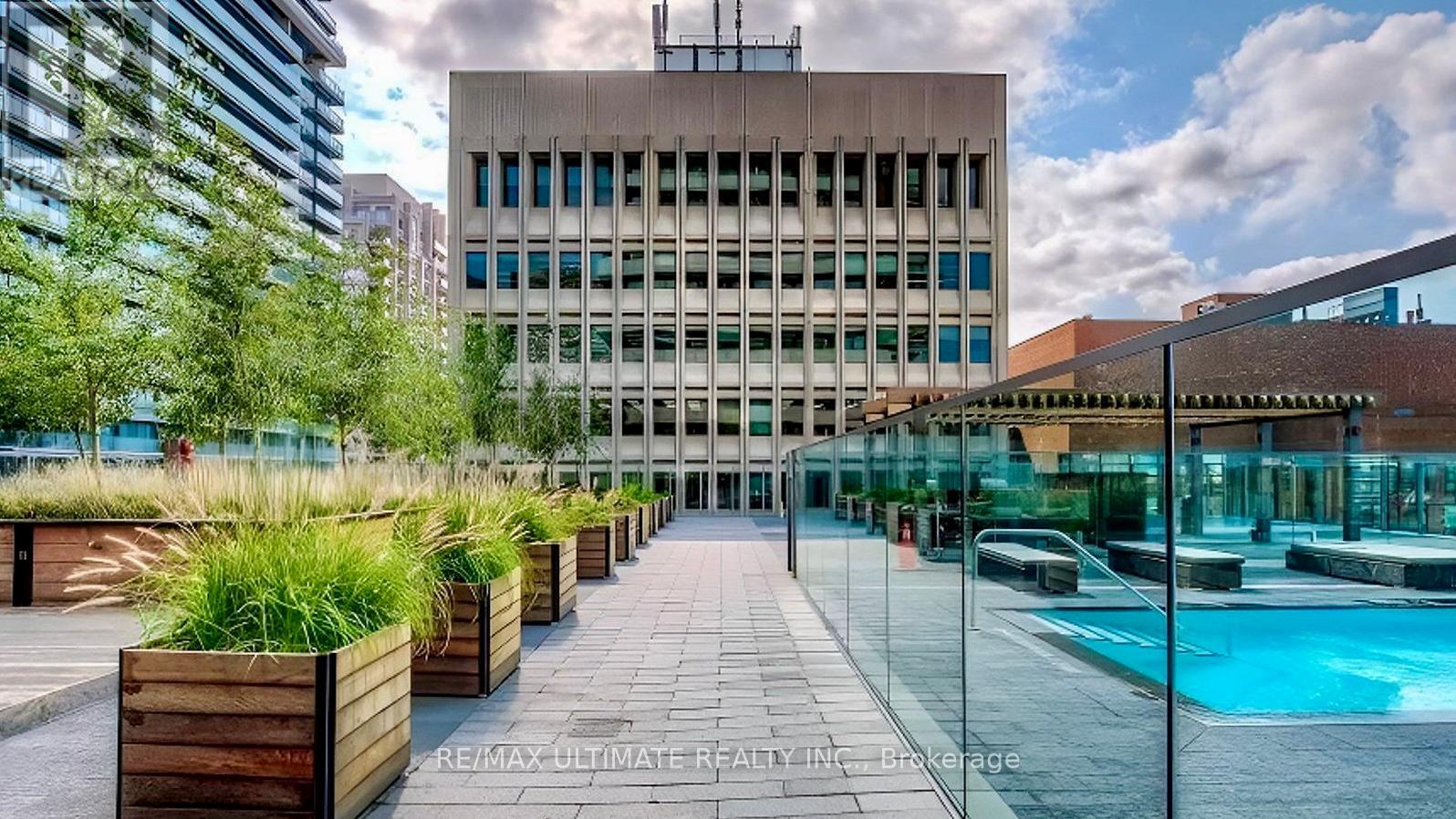 2604 - 57 St Joseph Street, Toronto, Ontario  M5S 0C5 - Photo 14 - C12946164