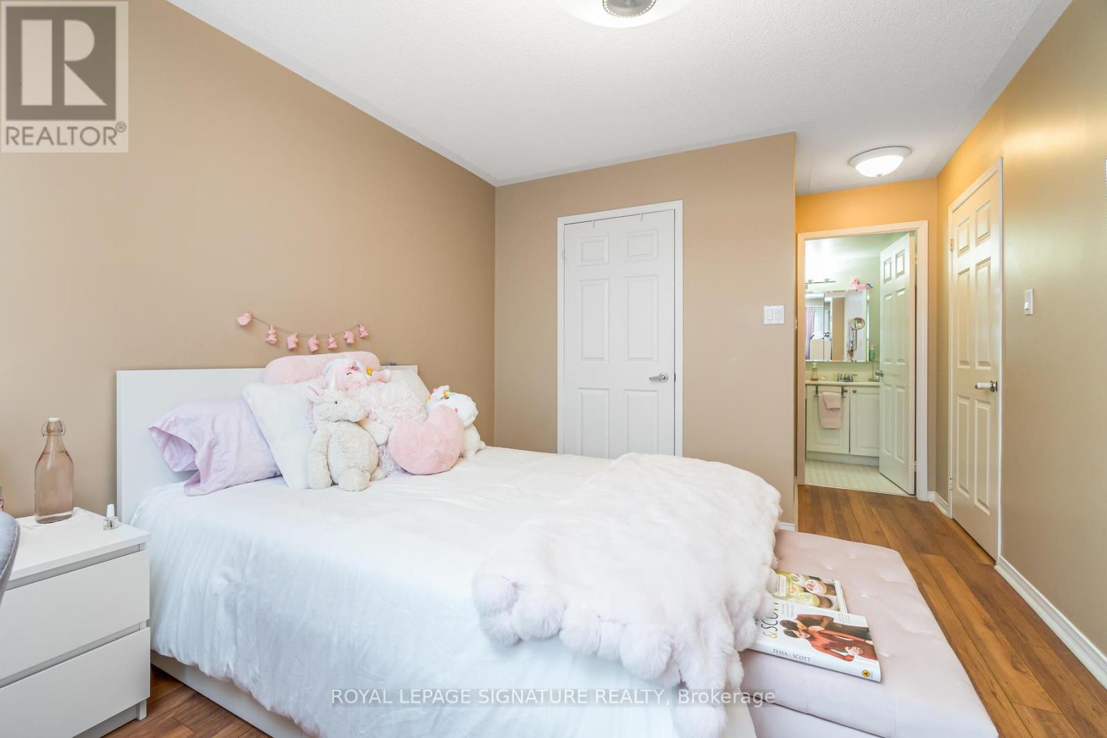 606 - 887 Bay Street, Toronto, Ontario  M5S 3K4 - Photo 18 - C12946346