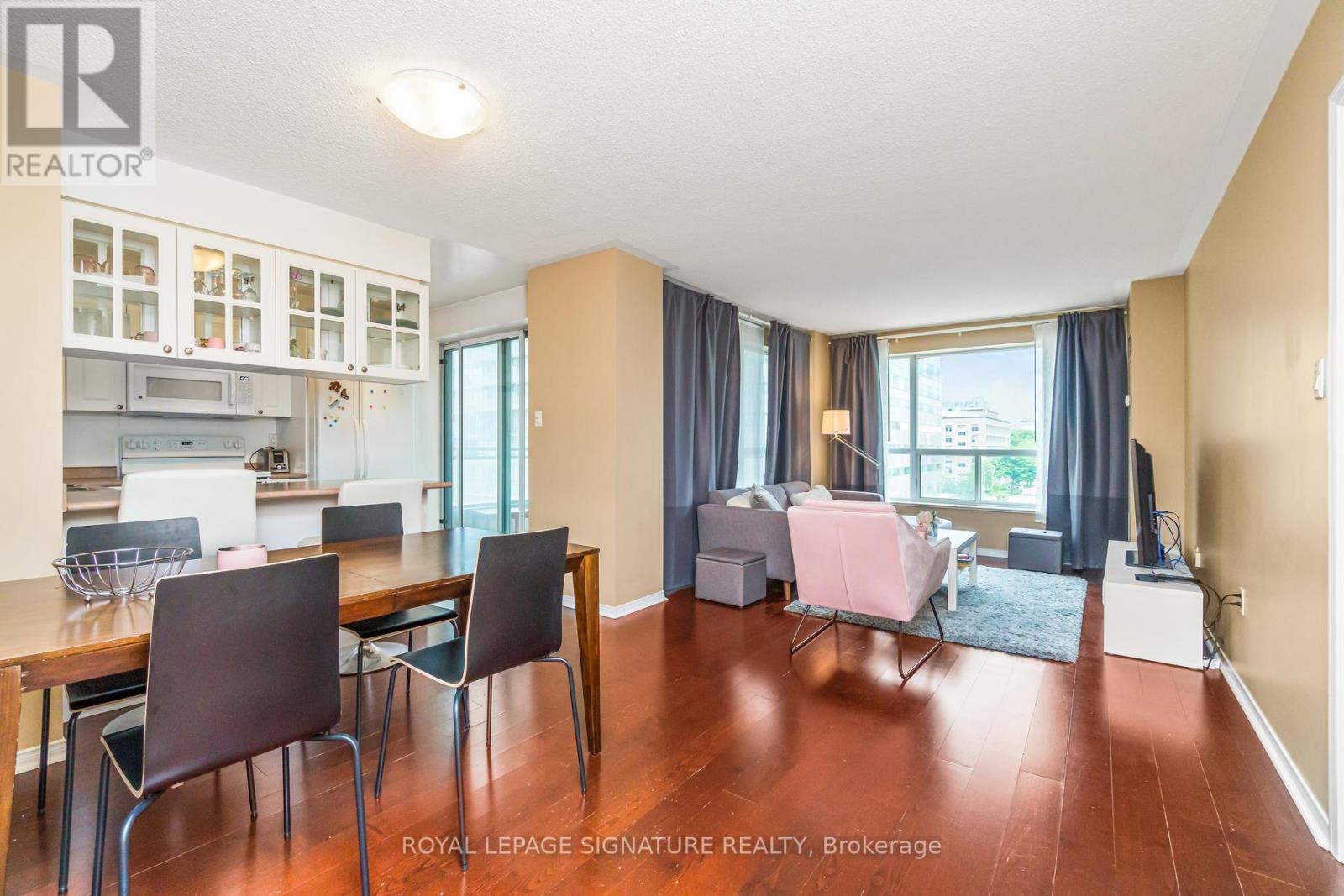 606 - 887 Bay Street, Toronto, Ontario  M5S 3K4 - Photo 5 - C12946346