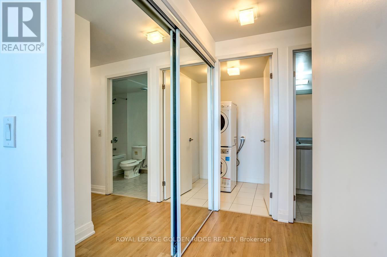 5809 - 14 York Street, Toronto, Ontario  M5J 0B1 - Photo 23 - C12946410