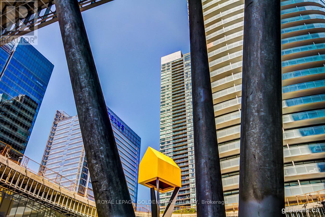 5809 - 14 York Street, Toronto, Ontario  M5J 0B1 - Photo 3 - C12946410